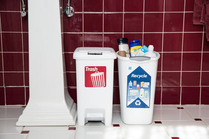 Recycle in the bathroom label